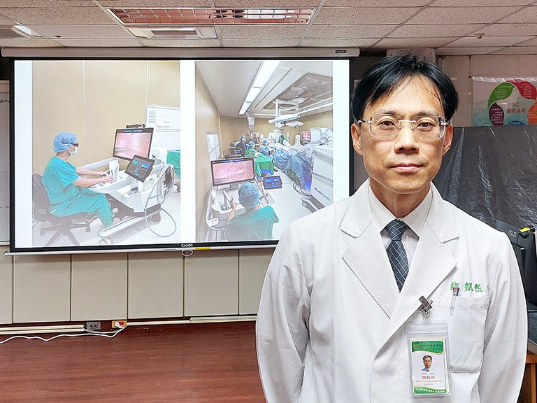 部南醫引進雨果機器人輔助微創手術 提供最先進外科手術治療 部南醫引進雨果機器人輔助微創手術 提供最先進外科手術治療