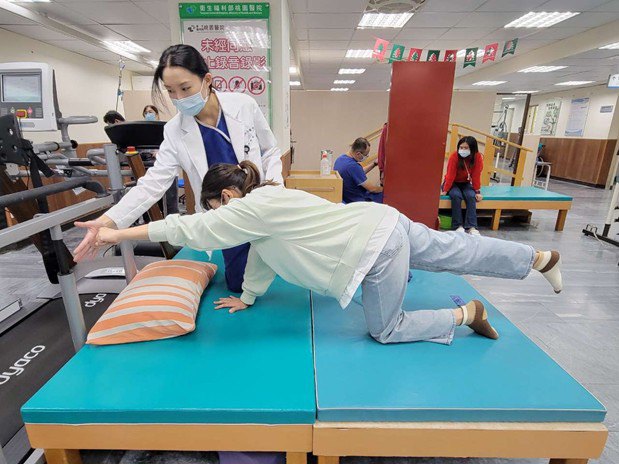 「支援青年就業計畫」補助最高4.8萬元 桃竹苗分署助千名青年安心求職 「支援青年就業計畫」補助最高4.8萬元 桃竹苗分署助千名青年安心求職