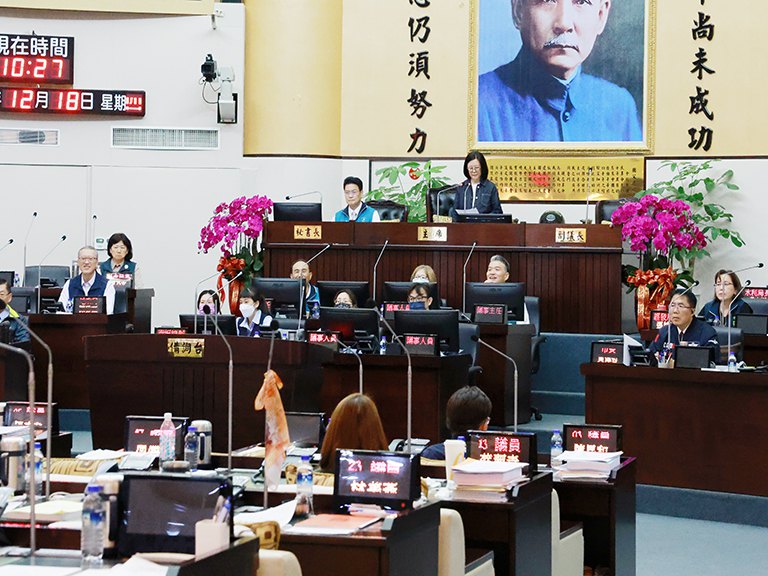 南市議會拼本次臨時會完成明年度總預算審查 18、19日續審 南市議會拼本次臨時會完成明年度總預算審查 18、19日續審