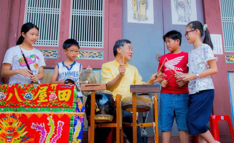 田文光獲「藝術教育貢獻獎」　 縣長楊文科頒表揚狀肯定文化傳承貢獻