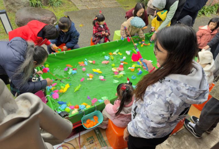 蕭如松藝術園區日式屋台　聖誕市集今天展開