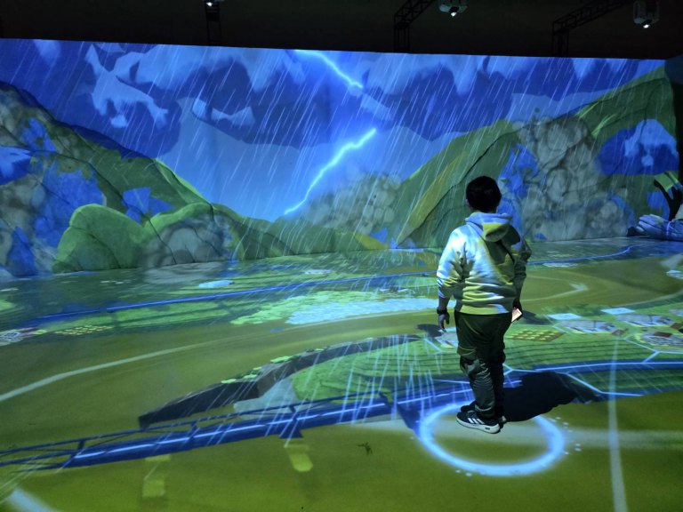 打造數位分身體驗韌性家園　國內首創「共／生 互動劇場」科工館登場