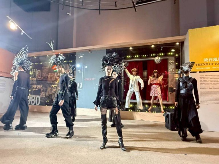 科工館「時光衣櫥」AI互動升級　邀您用舊衣共築永續展廳