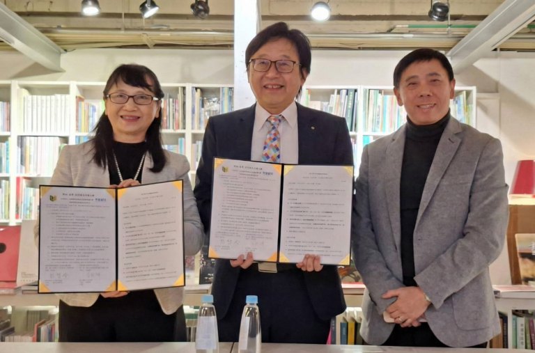 文藻外大攜手秀威資訊　培育跨域國際人才