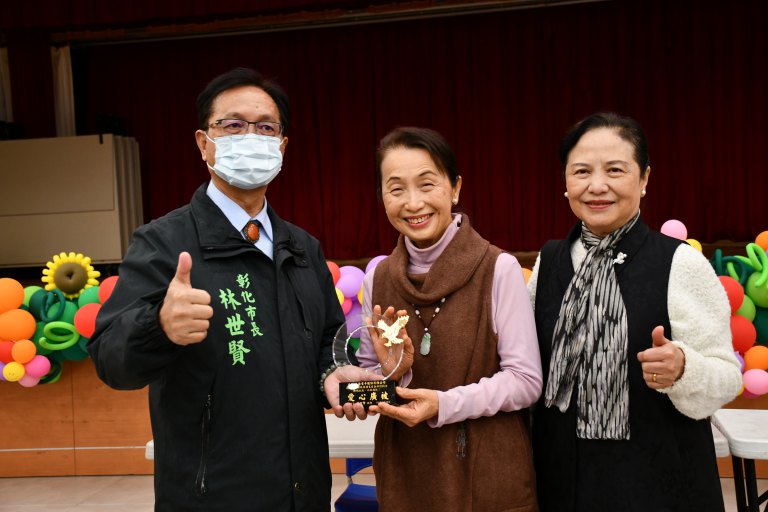 大通電子送暖迎新春　捐助彰化61戶特殊境遇家庭春節慰問金