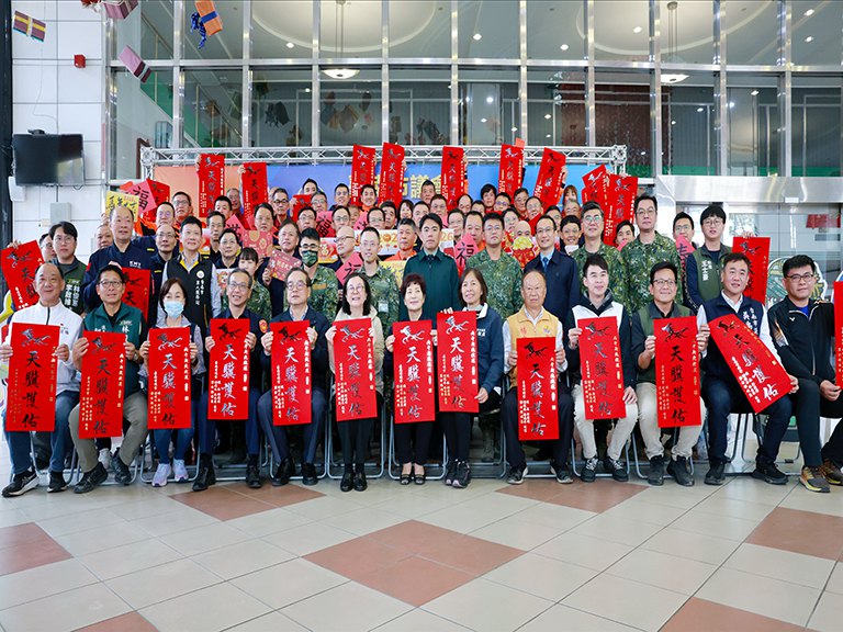 南市議會推出馬年春聯 開放市民索取 南市議會推出馬年春聯 開放市民索取