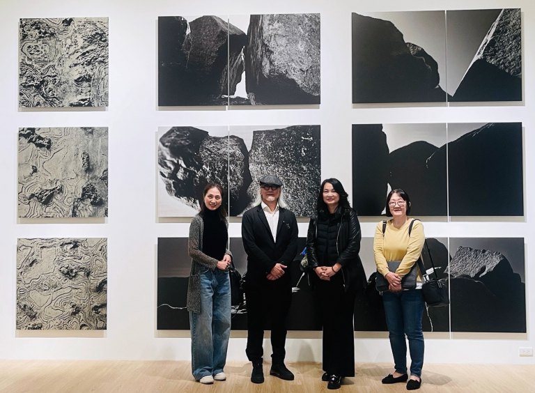 李原《石言思行錄》雙年展於養心藝術空間登場　以澎湖地景展開存在與時間的當代思辨