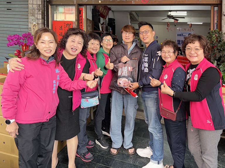 愛心干貝雞顧弱勢　林美燕第11年寒冬年菜送暖千餘戶