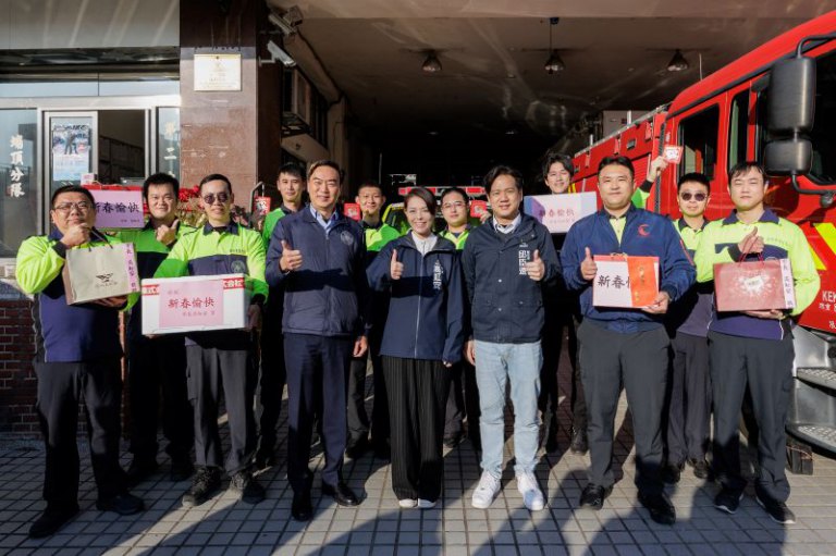 春節前夕慰問消防同仁！　高虹安市長致贈加菜金感謝堅守崗位守護市民安全