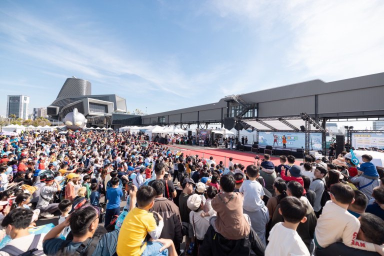 2026高雄冬日遊樂園突破731萬人次　超人力霸王創逾126億觀光產值