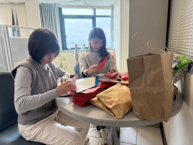 竹市堅守清廉過好年！春節期間市民「丟了就跑」紅包　全數轉贈公益讓愛延續