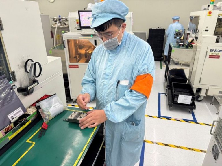 跨越求職焦慮！桃竹苗分署整合「獎助」與「職再」　助科技新秀化解職場隱憂