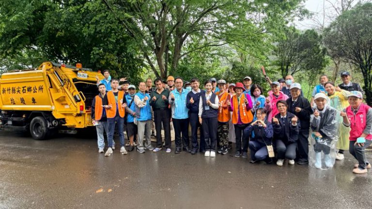 新竹榮服處攜手慈濟基金會新竹聯絡處　冒雨協助榮民清寒學子居家大掃除