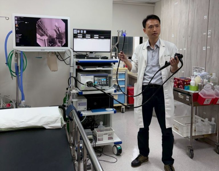 國際扶輪3502地區桃園中區扶輪社挹注 北榮新竹分院ERCP打造大竹東地區首座膽胰內視鏡治療中心 國際扶輪3502地區桃園中區扶輪社挹注 北榮新竹分院ERCP打造大竹東地區首座膽胰內視鏡治療中心