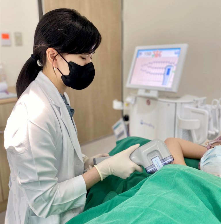 16歲少年腋下異味與多汗　仁愛長庚醫無創微波除汗＋肉毒桿菌注射重拾自信