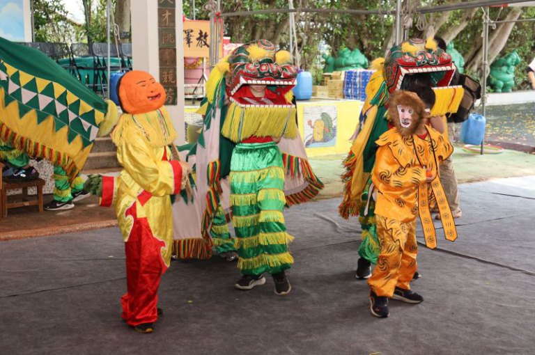 文山國小甲子校慶　縣長楊文科見證「春暖犁頭山 文山一甲子」