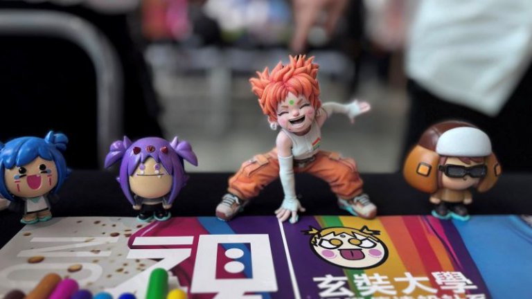 玄奘大學視傳系111級校外展進駐新竹大遠百　展現多元設計實力，邁向新一代設計展