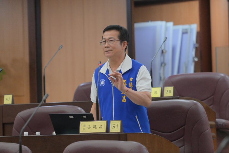 公共藝術經費留觀音 市議員吳進昌:應強化防災與電力穩定 公共藝術經費留觀音 市議員吳進昌:應強化防災與電力穩定