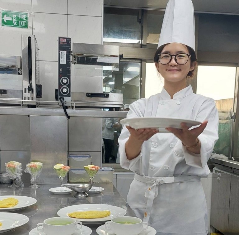 從物流行政到五星飯店三廚　她靠職訓成功翻轉人生