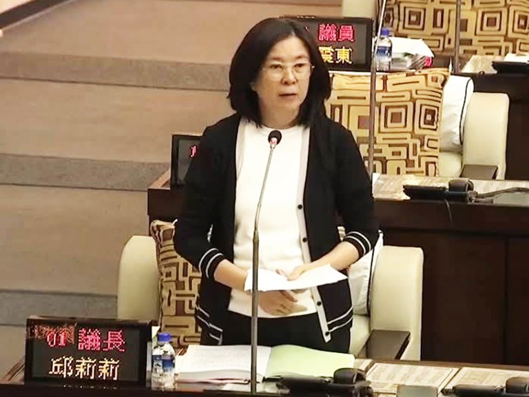 邱莉莉:落實居住正義 社宅應達到輪替照顧 邱莉莉:落實居住正義 社宅應達到輪替照顧