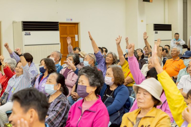 竹市115年度里鄰長研習圓滿落幕! 高虹安市長讚揚基層治理量能再提升 竹市115年度里鄰長研習圓滿落幕! 高虹安市長讚揚基層治理量能再提升