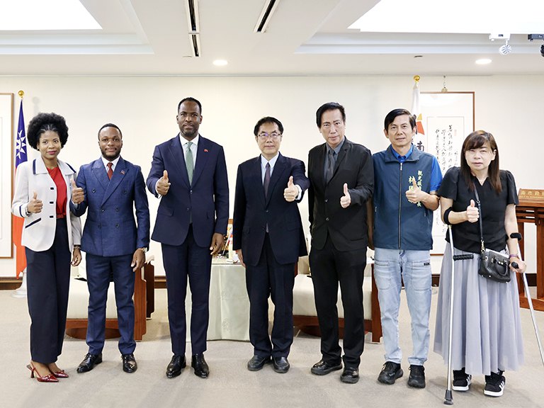 海地駐台大使潘恩首度拜會　黃偉哲歡迎國際盟友到訪