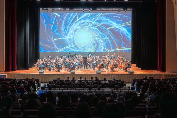 中央大學校慶音樂會　科技譜寫音樂曲