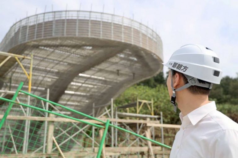 迎接夏日旺季　鄭朝方加速推進新月沙灣環境改善工程建設西區打造竹北最美濱海地標