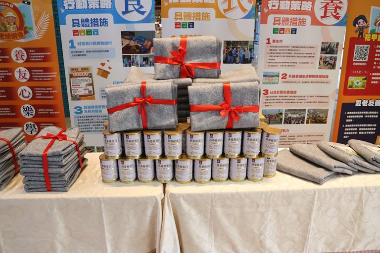簡天生紀念基金會及佳格食品公司攜手送暖　捐贈雲林弱勢春夏薄毯暨營養飲品