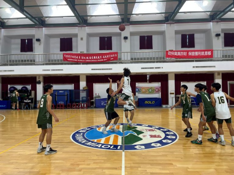 不懼身高劣勢　苗栗「先鋒戰虎」加強卡位力爭暑期營隊冠軍