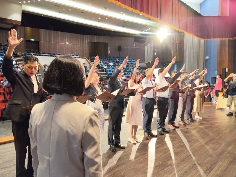 115學年度高中暨國民中小學校長交接典禮 115學年度高中暨國民中小學校長交接典禮