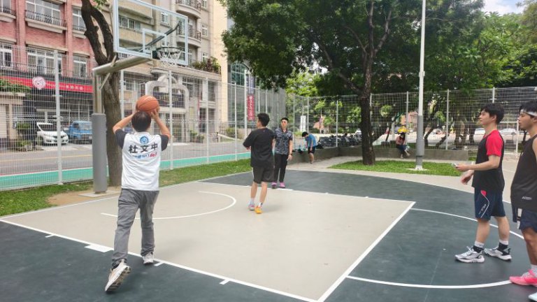 暑期打磨球技、舞藝與品格　城市青少年籃球×街舞培訓營起跑