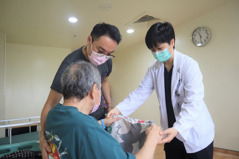 部桃醫院揭失智照護缺口　BPSD急性照護成社安網關鍵