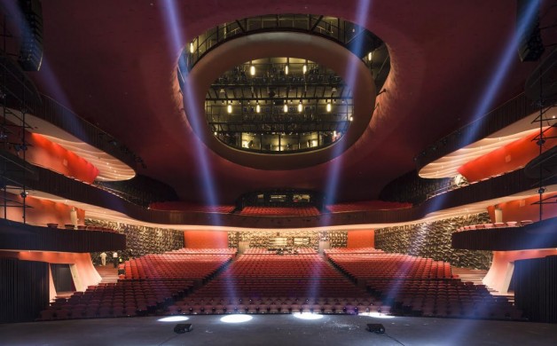 ▲ 國家歌劇院舞台系統的各項設備採用品質卓越的德國舞台系統。(圖片來源／臺中市政府 提供)