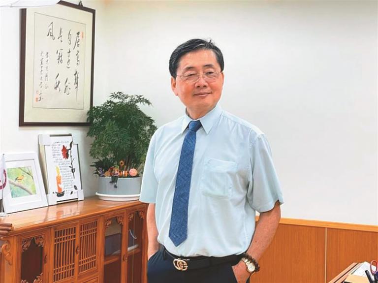 佛大校長趙涵㨗　榮登世界前2%頂尖科學家殊榮 | 亞太新聞網 ATA News