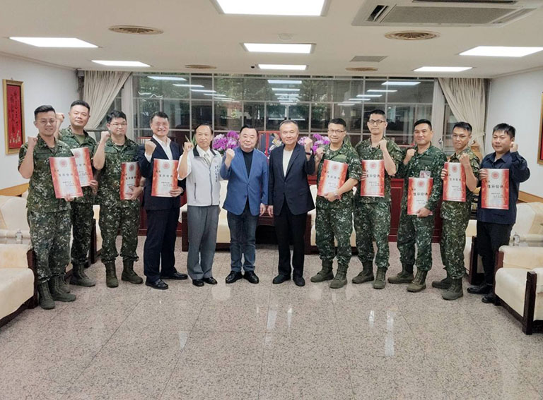 桃園市議會秋節勞軍　議長邱奕勝感謝國軍守護家園
