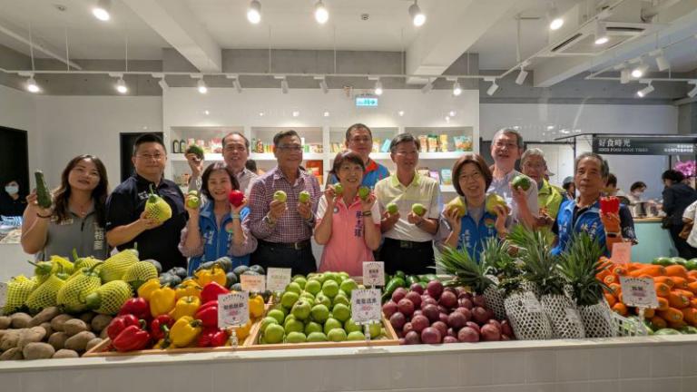 竹北農民直銷站光明門市開幕　就近採買在地優質農產品